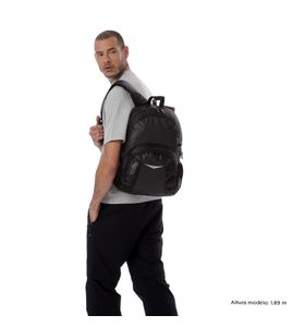 Mochila Universitaria Teck 2.0 para laptop 13" Negro Hombre