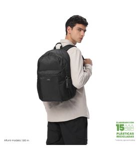 Mochila Universitaria Para Laptop 15.4" Trik Negra Unisex